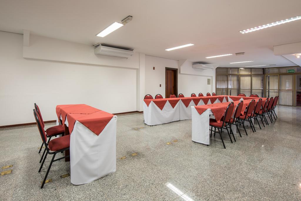 Poços de Caldas Hotel Carlton Plaza מראה חיצוני תמונה