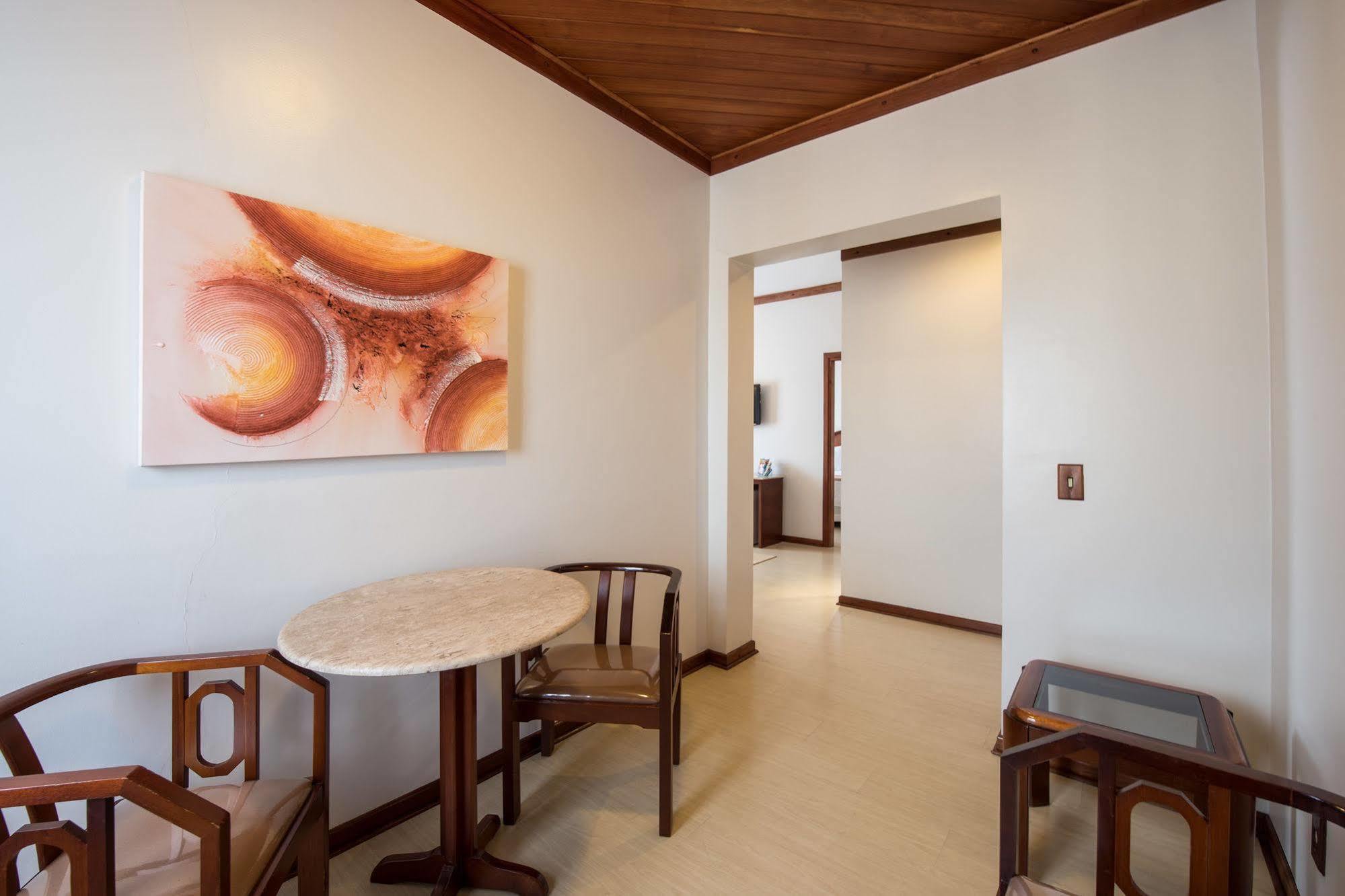 Poços de Caldas Hotel Carlton Plaza מראה חיצוני תמונה