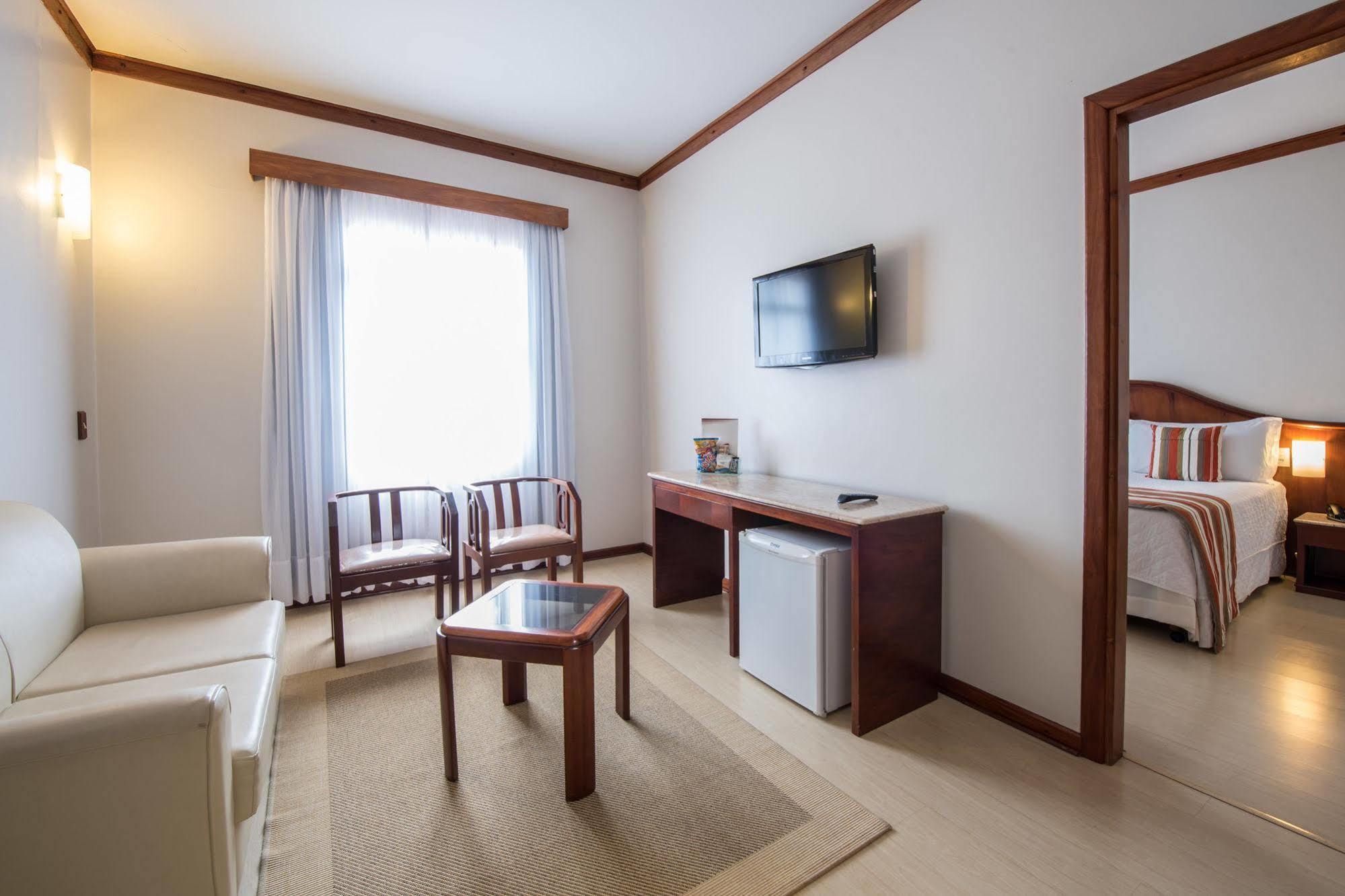 Poços de Caldas Hotel Carlton Plaza מראה חיצוני תמונה