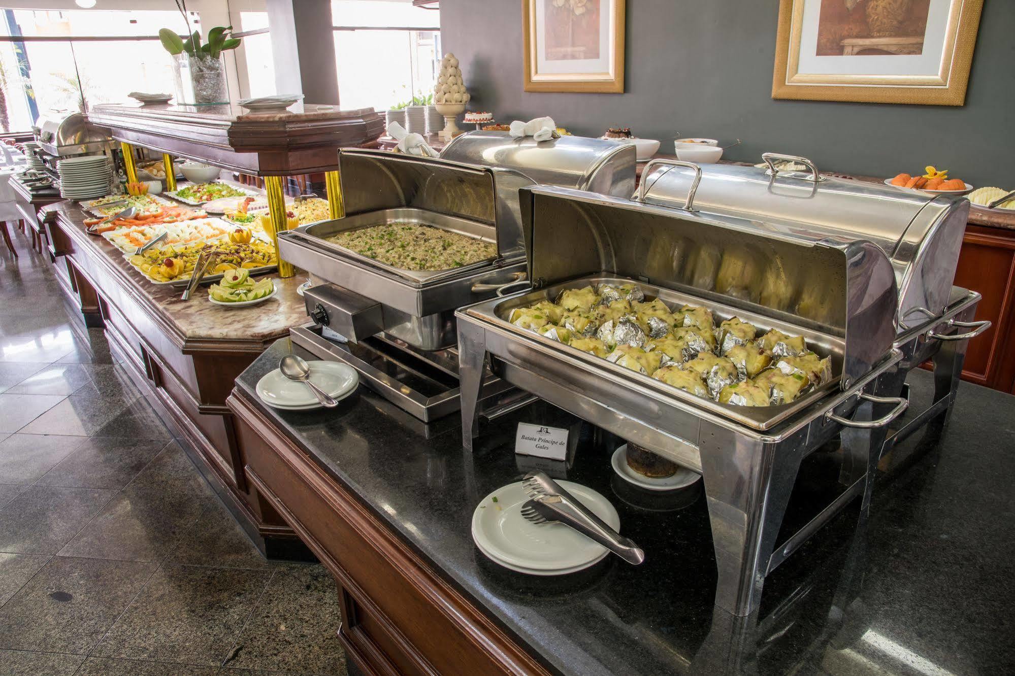 Poços de Caldas Hotel Carlton Plaza מראה חיצוני תמונה